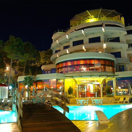 Vela Hotel Restaurant โกเลม ภายนอก รูปภาพ