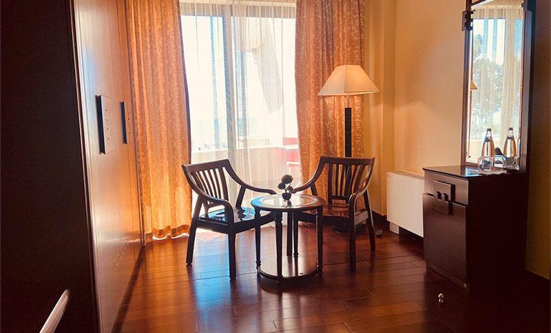 Vela Hotel Restaurant โกเลม ภายนอก รูปภาพ