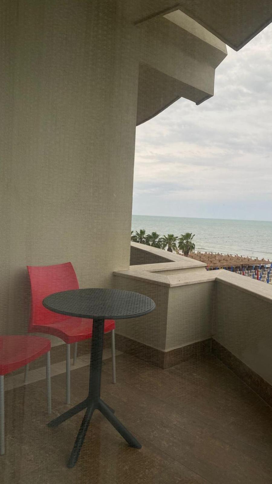 Vela Hotel Restaurant โกเลม ภายนอก รูปภาพ